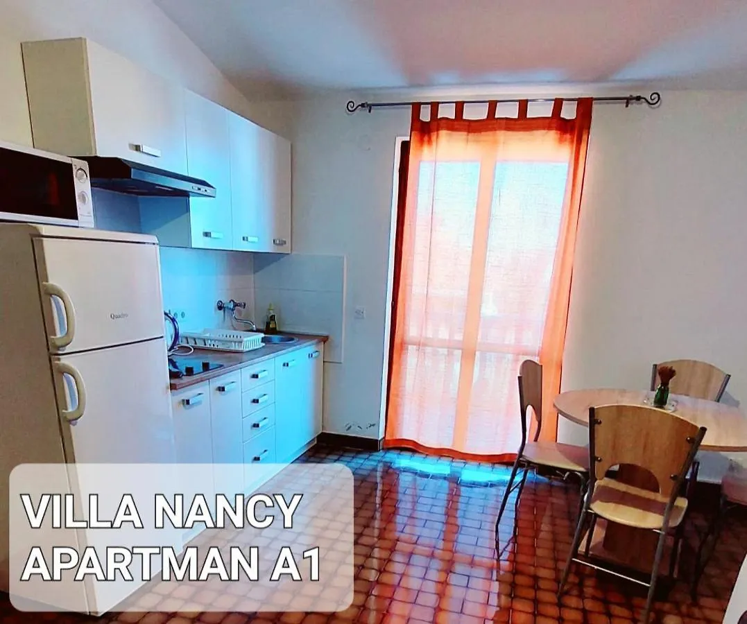 Apartment Villa Nancy Biograd Na Moru