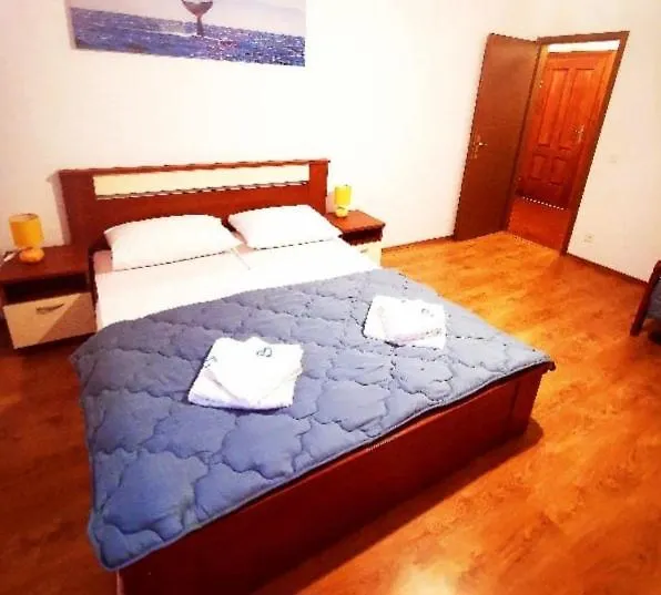 Villa Nancy Biograd Na Moru