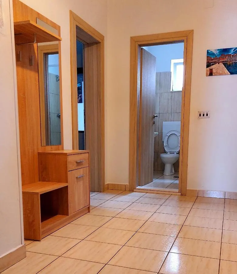 Villa Nancy Biograd Na Moru 0*,