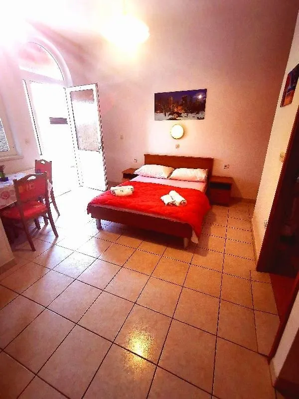 Villa Nancy 比奥格勒·纳·莫鲁 公寓