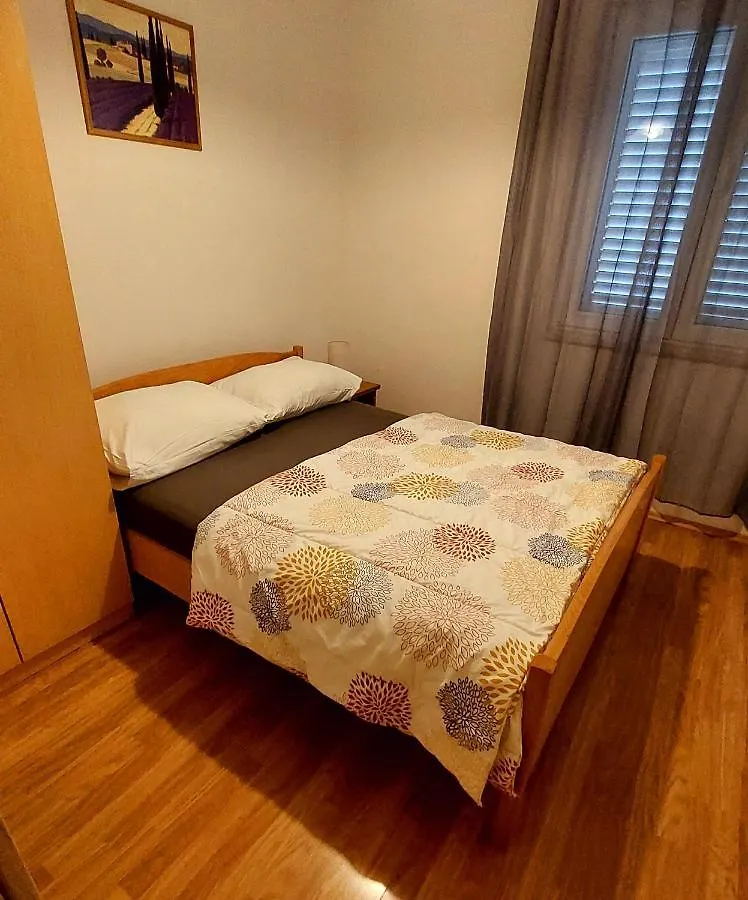 Apartment Villa Nancy Biograd Na Moru