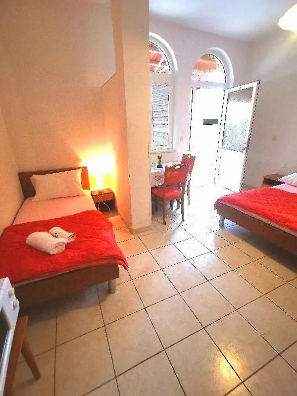 Apartment Villa Nancy Biograd Na Moru